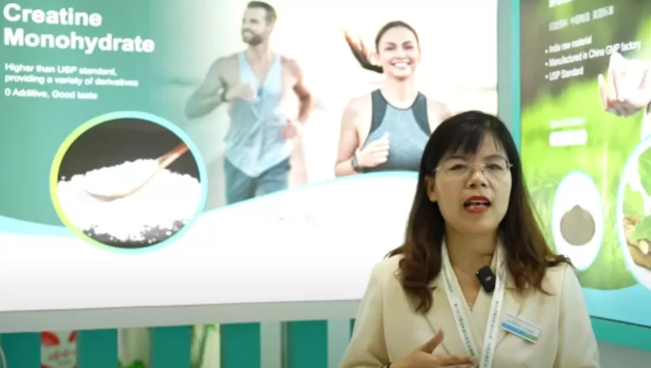 مونوهدرات الكرياتين: إطلاق العنان لقوتك والأداء